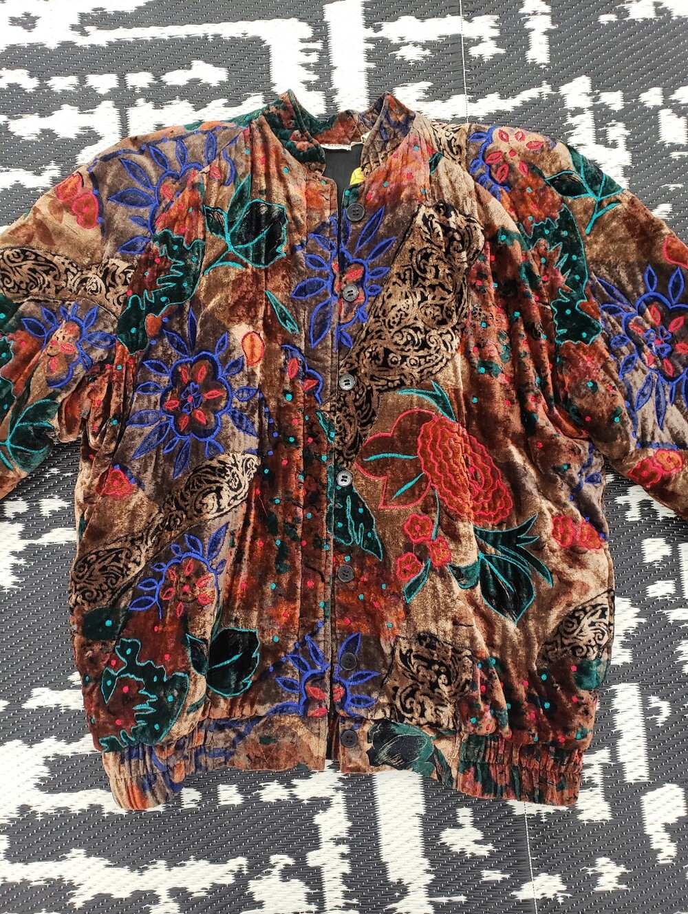 Vintage 1980s 1990s Velvet Embroidery Embroidered Jacket